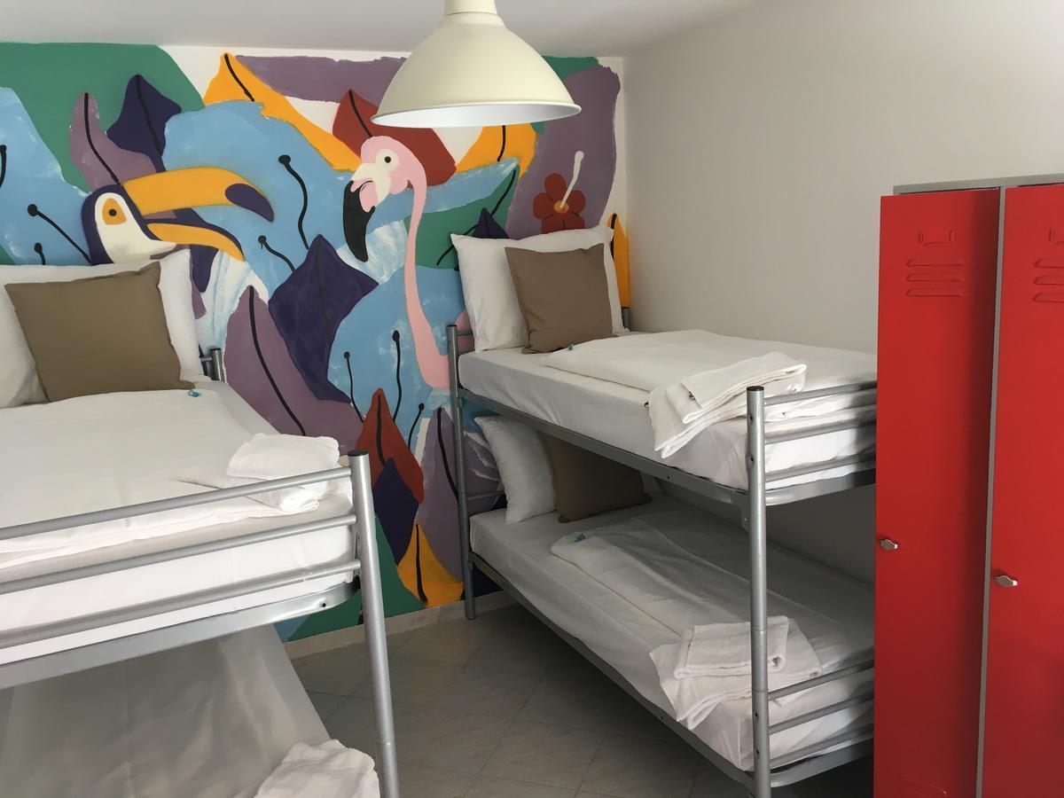 Boutique Hostel Zum Goldenen Kegel Wenen Buitenkant foto